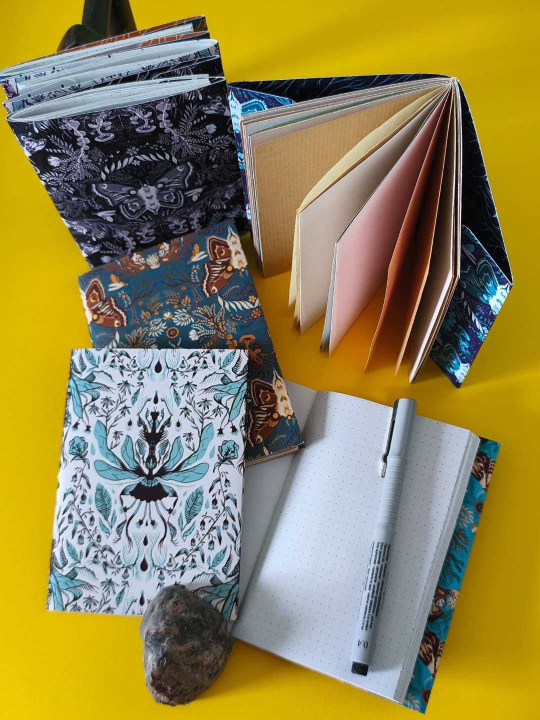 Carnet à rabat
