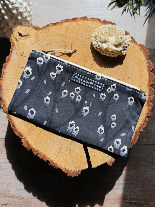 Pochette plate  Gloom Bloom