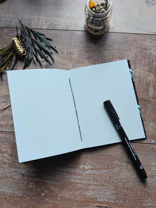 Carnet souple A6 ✦ Moonmoths