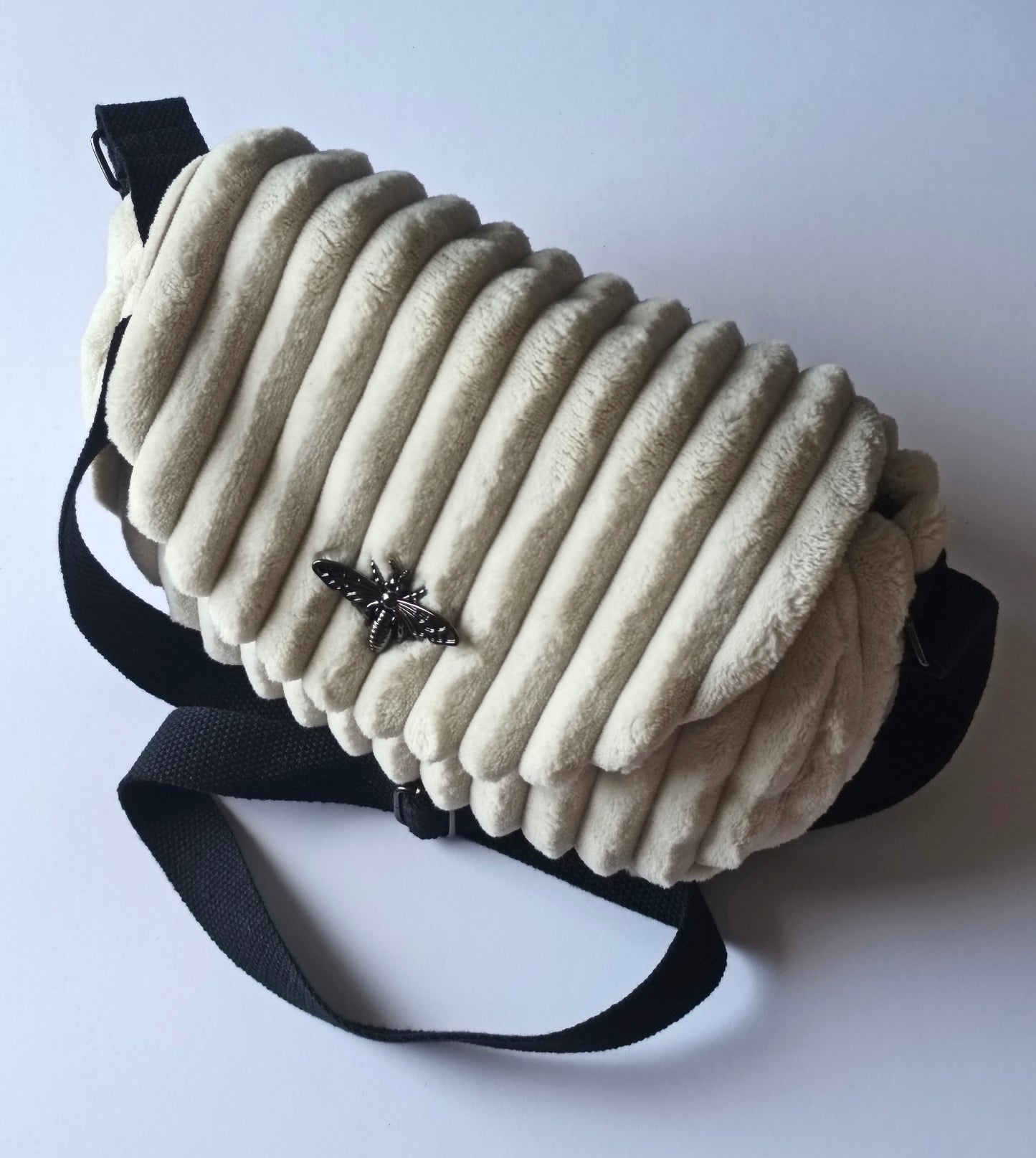 Sac bandoulière abeille en velours crème - Flowerbugs