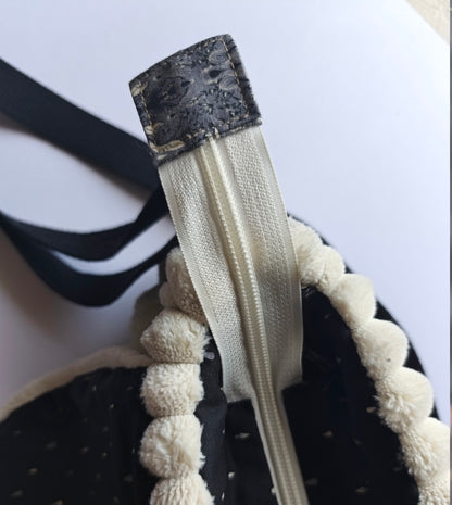 Sac bandoulière abeille en velours crème - Flowerbugs